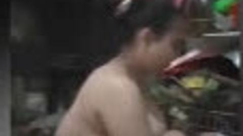 အထန်မမအကိတ်ကြီးတွေ ဂလု — XBurma Myanmar video preview
