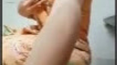 ဆယ်ကျော်သက် စောက်မွှေးထူထူလေး — XBurma Myanmar video preview