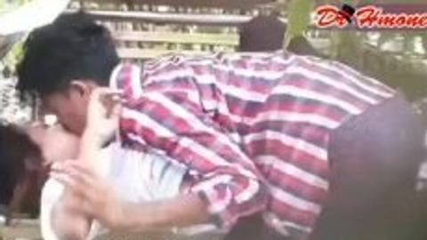 ချောင်းရိုက်လေး — LeakMM Myanmar video preview