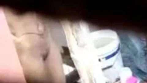 Nude ချွတ် ရေချိုးတဲ့စော်လေး — LeakMM Myanmar video preview
