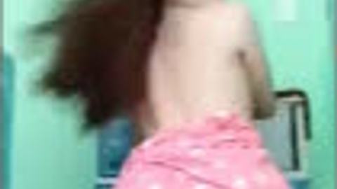 တော်တော်ထန်တဲ့ဆယ်ကျော်သက်လေး — XBurma Myanmar video preview