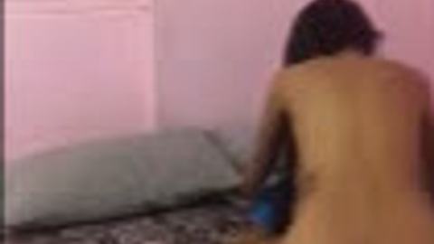 စော်လေးက အပေါ်ကနေ မဆင်းတော့ဘူး — XBurma Myanmar video preview