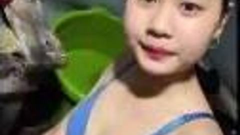 နန်းစောရဲ့ ရေချိုး Live — LeakMM Myanmar video preview