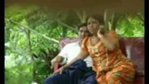 လေးဆယ်ကျော် အချစ် — LeakMM Myanmar video preview