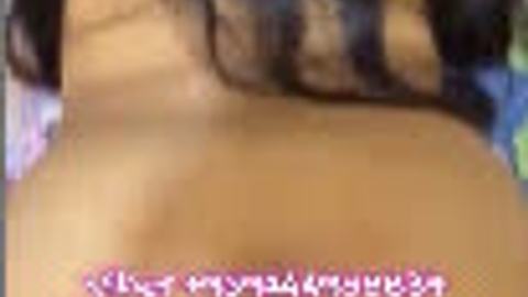 တအားအားနဲ့အော်နေတယ် — XBurma Myanmar video preview