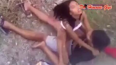 ဘယ်လိုတောင်လား — LeakMM Myanmar video preview