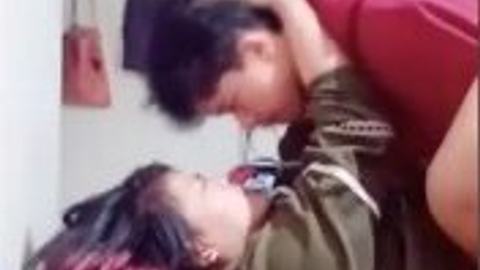 ရှယ်လိုးတဲ့အတွဲလေး — LeakMM Myanmar video preview