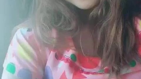 မြန်မာမမသနပ်ခါးလေးနဲ့ ဘဲကိုပြ — XBurma Myanmar video preview