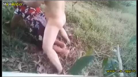 အန်တီကြီးတွေထန်ပြီဆို နေရာမရွေးဘူး — XBurma Myanmar video preview