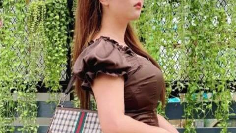 မြန်မာရှေ့နေမလေး ကိတ်ပြီးသန့်နေတာဘဲ ထန်ချက်ကလဲလန်ထွက် — XBurma Myanmar video preview