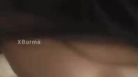 အပေးအကျွေးကောင်းတဲ့ မုံရွာသူ — XBurma Myanmar video preview