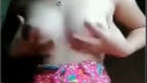 ဖြူဖြူဖွေးဖွေးရှယ်အကိတ်ကြီးကွာ — XBurma Myanmar video preview