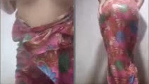 ရေချိုးရင်းပြတဲ့ မြန်မာအိုးလေး — XBurma Myanmar video preview
