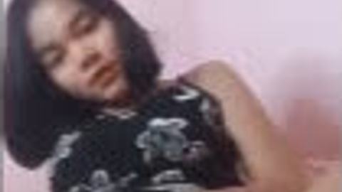ဆယ်ကျော်သက်ပိပိလေး ဂလု — XBurma Myanmar video preview