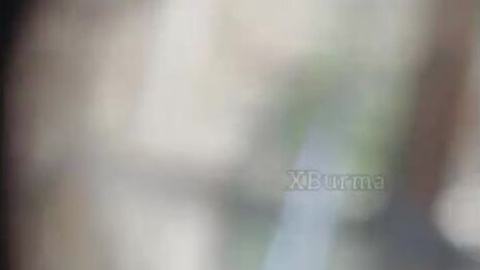 မြန်မာမလေးရေချိုးချောင်းရိုက် video preview
