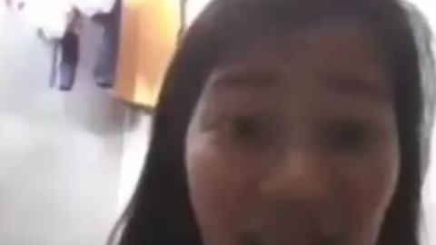 ဘဲကိုရေချိုးပြတဲ့ စကီလေး — XBurma Myanmar video preview
