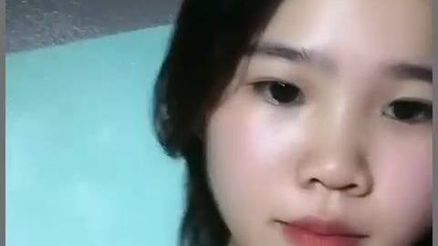 ဖြူဖွေးနေတဲ့ ရှယ်အကိတ်လေး #2 — XBurma Myanmar video preview