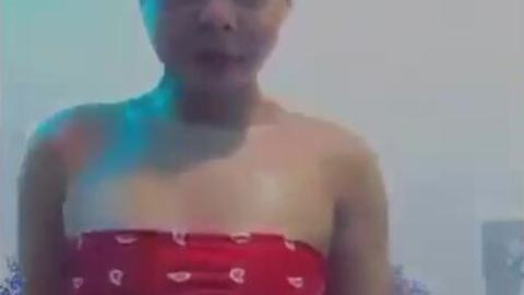 လီးဆာနေတဲ့အသံလေးနဲ့အော်နေတာ — XBurma Myanmar video preview
