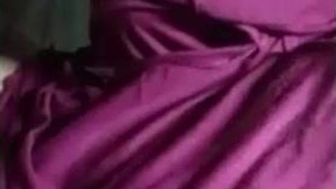 ဖုန်းဆိုင်ကစော်လေး ထန်နေတာ — XBurma Myanmar video preview
