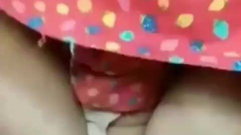 အန်တီကြီးနဲ့ ချက်တဲ့ငပိချက် — XBurma Myanmar video preview