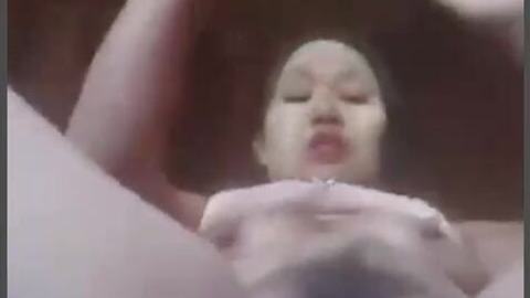 မြန်မာမလေးရဲ့ ရှယ်ကြမ်းတဲ့အထန်စကေး — XBurma Myanmar video preview