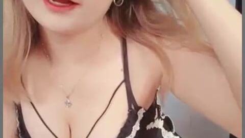 ပေါက်ပေါက်ဆုပ်အိုးလေးဂလုကြ #2 — XBurma Myanmar video preview