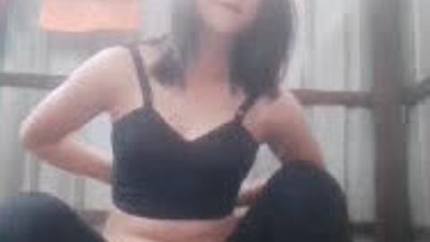 အပျိုပေါက်စအကိတ်လေး video preview