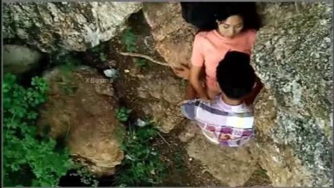 ကျောက်ဆောင်ကြားမှာလိုးတဲ့မြန်မာချောင်းရိုက် video preview