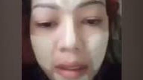သနပ်ခါးဖွေးဖွေးနဲ့ အကိတ်မလေး — XBurma Myanmar video preview