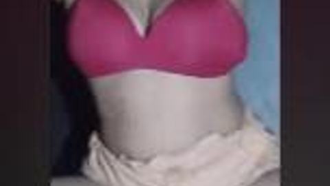 အကိတ်မလေးဒုတ်ဆာနေပြီ — XBurma Myanmar video preview