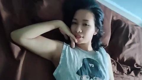 စော်လေးကချစ်စရာလေးကွာ ကိတ်လဲကိတယ် — XBurma Myanmar video preview