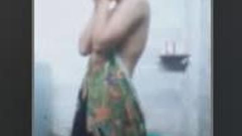 အငုံးလေးရေချိုး ရှက်နေတာ — XBurma Myanmar video preview