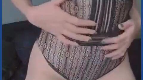 မြန်မာစောက်ဖုတ်သန့်သန့်လေး video preview