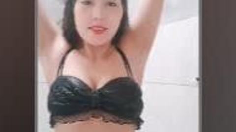 ကြီးဆေးရောင်းတဲ့ စော်လေး ဖလန်းဖလန်းထ — LeakMM Myanmar video preview