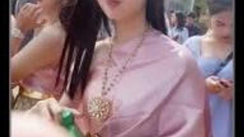 ချစ်စရာကောင်းတဲ့ စောက်ဖုတ်အမိုက်စားလေးကိုဆွဲ — LeakMM Myanmar video preview