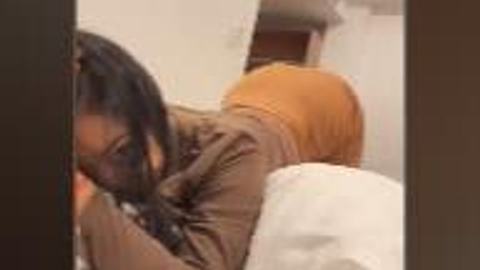မြန်မာအိုးသေးသေးလေးဖင်ယားနေတာလေး — LeakMM Myanmar video preview