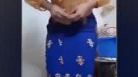 နေပြည်တော်က စာရေးမလေး — LeakMM Myanmar video preview