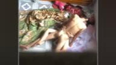 ချာတိတ်လေးကို လိုးနေတာ ချောင်းရိုက် video preview