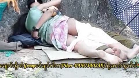 မြန်မာမလေးက အတွေ့အကြုံမရှိဘူးထင်တယ် ချောင်းရိုက်လေး #1 video preview
