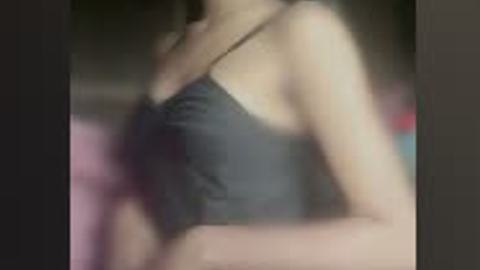 မြန်မာဆယ်ကျော်သက်အငုံးလေး — XBurma Myanmar video preview