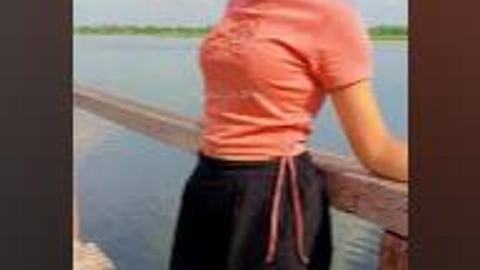 အထည်ချုပ်ကအညာသူလေး ဂလု — XBurma Myanmar video preview