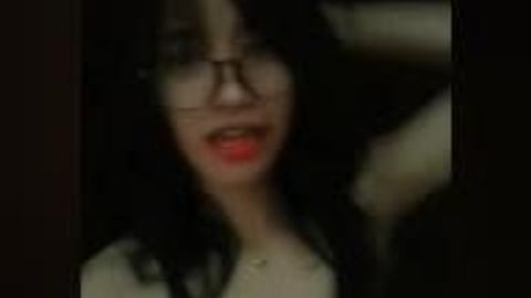စောက်ရမ်းထန်တဲ့ မြန်မာမှန်ကြောင်မလေး — XBurma Myanmar video preview