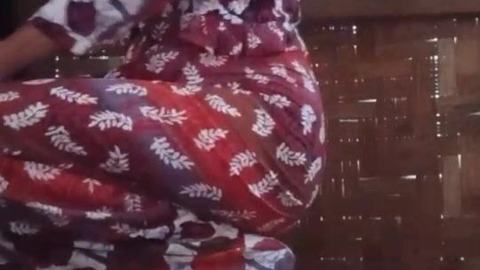 မြန်မာ စစ်စစ်တောသူ အကိတ်လေး # 1 — XBurma Myanmar video preview