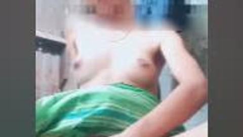 မြန်မာ စစ်စစ် စောက်မွှေးထူထူလေး — XBurma Myanmar video preview