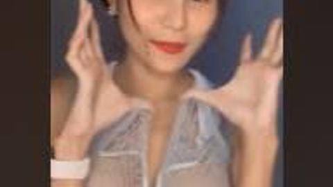 ဖူးပွင့်ခိုင်ရဲ့ အလန်းစား အုန်းသီး — XBurma Myanmar video preview