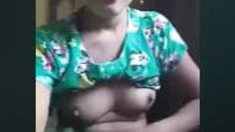 မြန်မာစစ်စစ်တောသူအကိတ်လေး ရှယ်မိုက် — XBurma Myanmar video preview