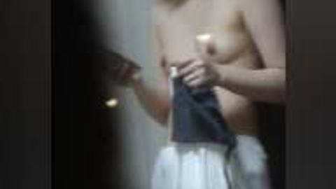 ရေချိုးချောင်းရိုက်အလန်းလေး # 4 video preview