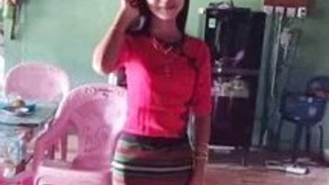 အရည်ရွှဲပြီး ပြီးတဲ့အထိ sex chat တဲ့ဆော် — LeakMM Myanmar video preview