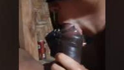 မျက်နှာအုပ်ပြီး ပုလွေပေးတဲ့ မမကြီး — XBurma Myanmar video preview