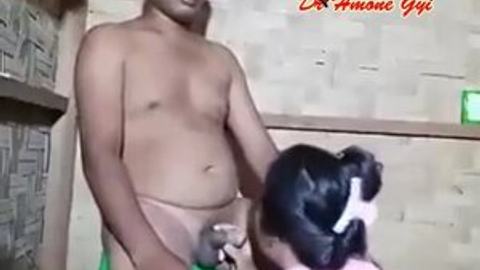 မိန်းမကိုလီးစုပ်ခိုင်းထားတာလေး — LeakMM Myanmar video preview